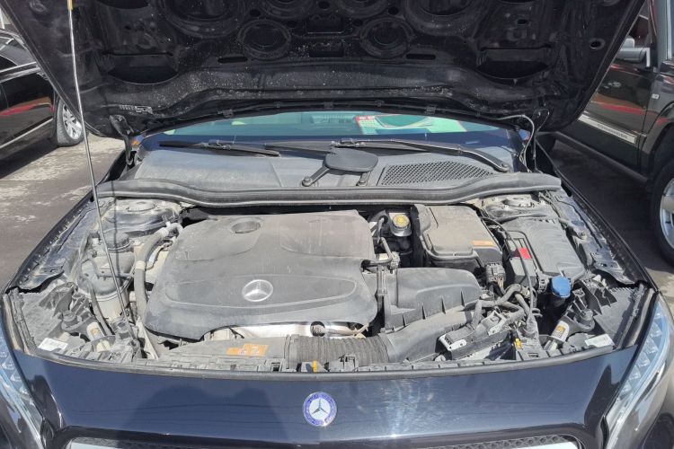 奔驰GLA 2016款 GLA 220 4MATIC 时尚型机舱底盘24