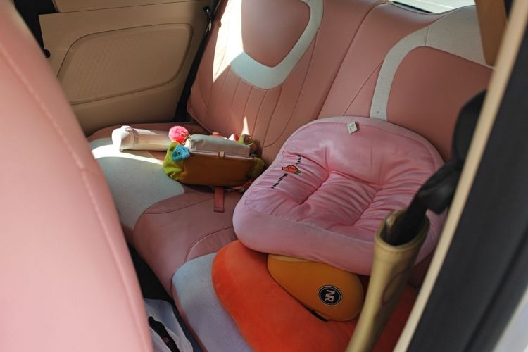 五菱汽车 宏光MINIEV 2024款 第三代 215km 进阶版中控内饰7004