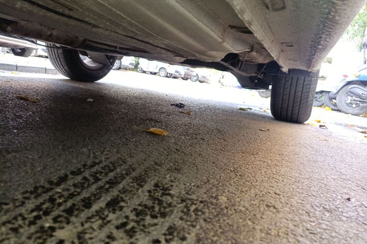 大众 朗逸 2013款 改款经典 1.6L 手动风尚版局部细节9004