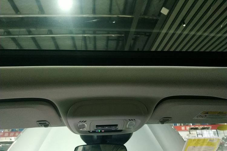 别克 昂科威 2025款 25T 进享白金版中控内饰22