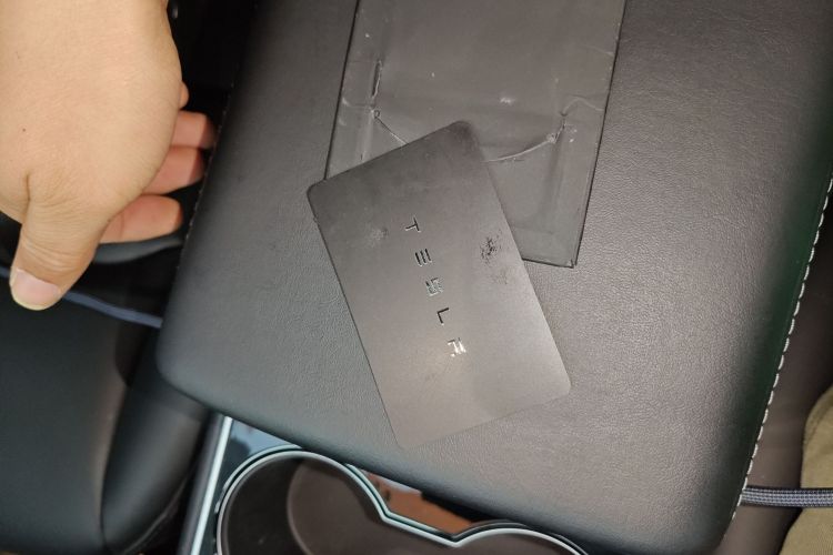 特斯拉 Model 3 2019款 标准续航后驱升级版中控内饰7001