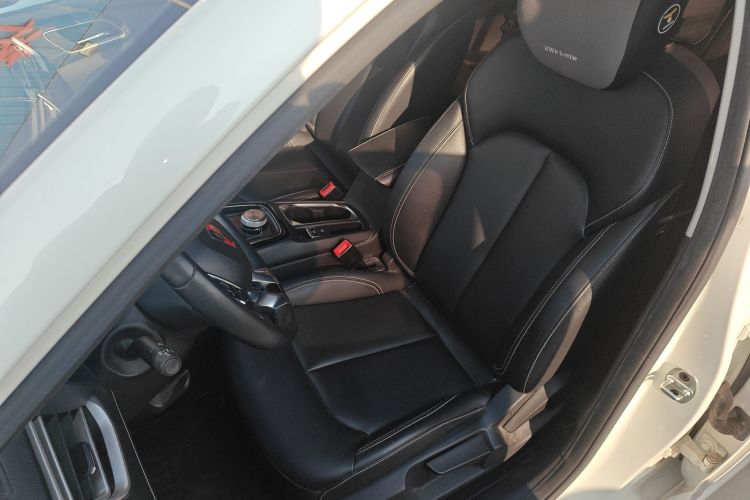 荣威Ei5 2020款 豪华版中控内饰19