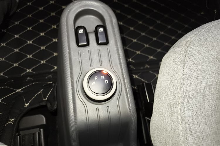 五菱汽车 宏光MINIEV 2022款 马卡龙时尚款 磷酸铁锂局部细节18