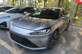 ARCFOX极狐 极狐 阿尔法S(ARCFOX αS) 2022款 525S 160kW