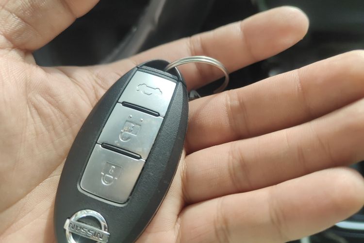 日产 轩逸 2019款 1.6XV CVT智联尊享版 国V中控内饰7001