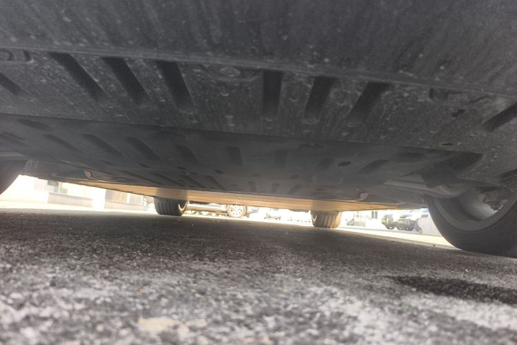 领克Z10 2025款 95kWh 702km四驱Halo局部细节9008