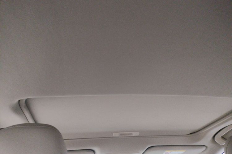 丰田 凯美瑞 2021款 2.0G 豪华版中控内饰22