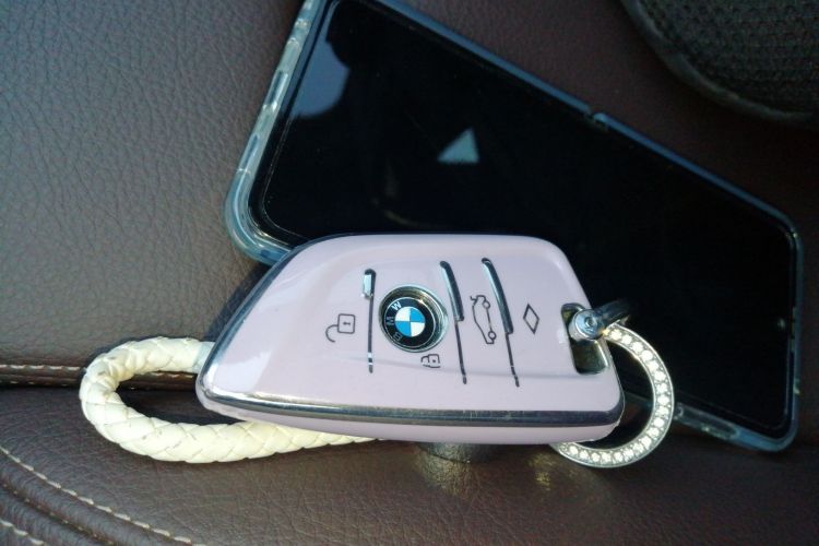 宝马X2 2020款 sDrive25i 领先型M越野套装中控内饰11