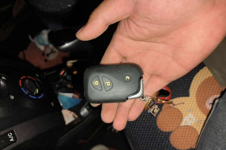 比亚迪F0 2015款 1.0L AMT 铉酷型中控内饰7001