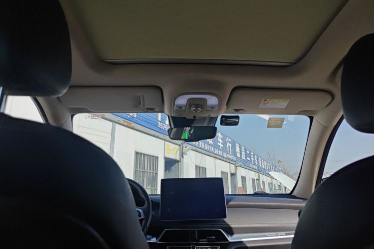 比亚迪 宋 2019款 1.5TI 自动智联越耀型中控内饰22