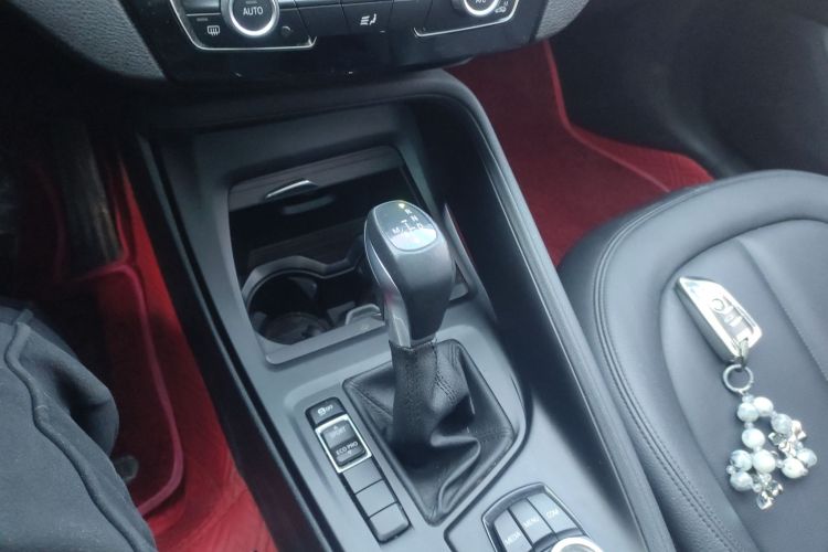 宝马X1 2018款 sDrive18Li 时尚型中控内饰18