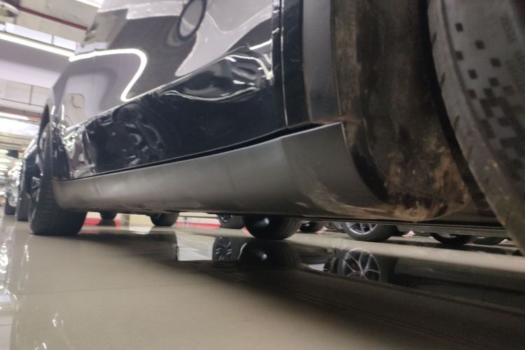 特斯拉 Model Y 2024款 长续航全轮驱动版局部细节9001