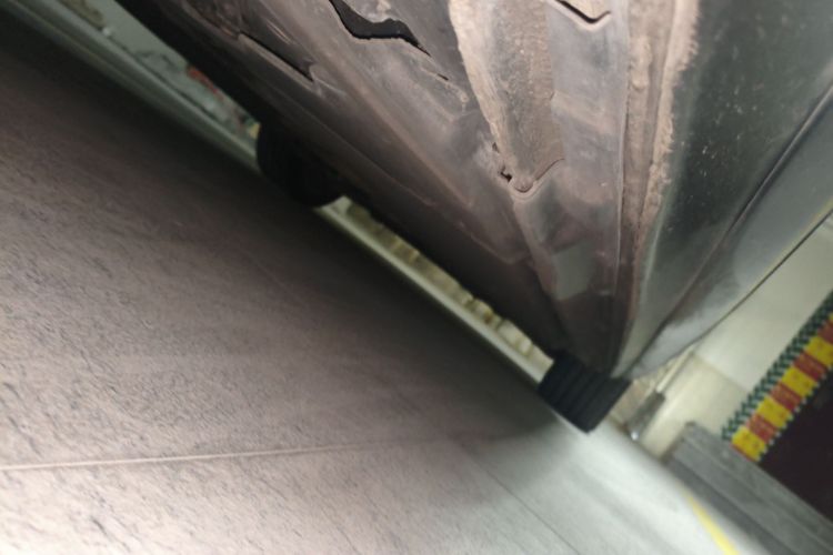 奥迪A4L 2017款 45 TFSI quattro 风尚型局部细节9002