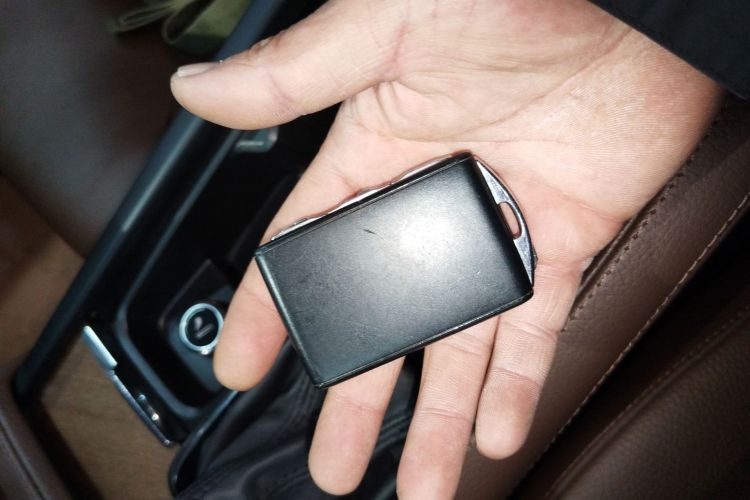 沃尔沃XC90 2020款 T6 智逸豪华版 7座中控内饰11