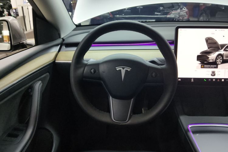 特斯拉 Model Y 2022款 改款 长续航全轮驱动版局部细节13