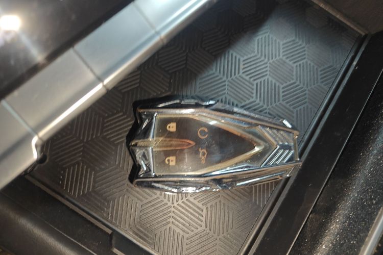 长安 逸动 2023款 畅享版 PLUS 蓝鲸NE 1.4T GDI DCT尊贵版中控内饰11