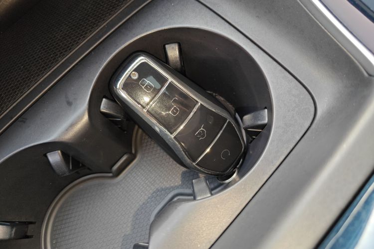 比亚迪 秦PLUS 2021款 DM-i 120KM 尊贵型中控内饰7001