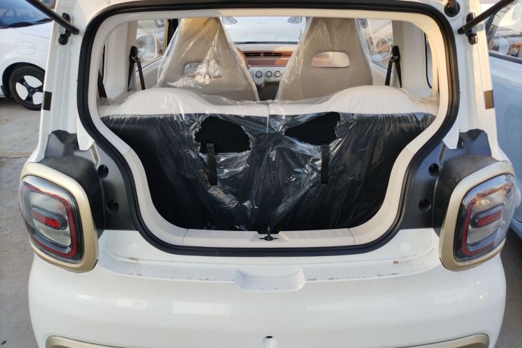 奔腾小马 2026款 222km 萌趣马 Plus局部细节23