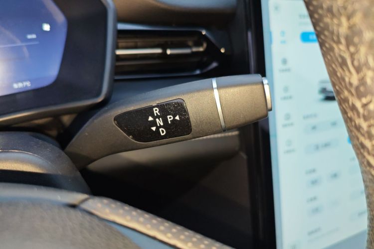 小鹏G3 2022款 G3i 460G中控内饰18