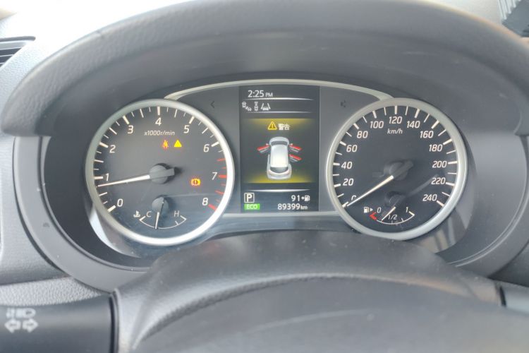 日产 骐达TIIDA 2016款 1.6L CVT智行版中控内饰14