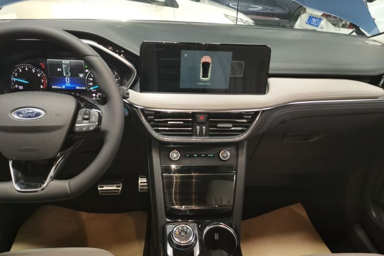 福特 锐际 2024款 EcoBoost 245 两驱耀享款中控内饰16