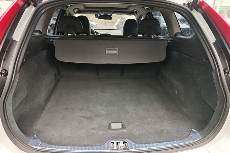 沃尔沃XC60 2017款 T5 AWD 智远版机舱底盘23