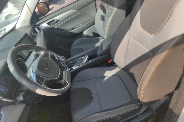 北京汽车 北京X3 2021款 1.5T CVT荣耀版中控内饰19