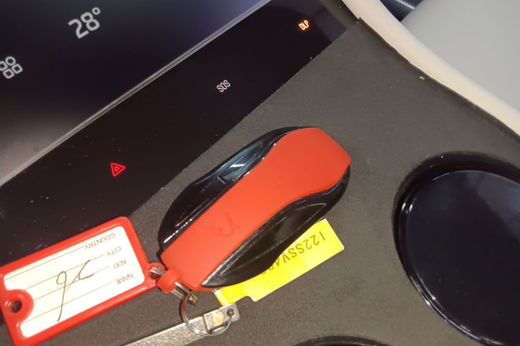 智己汽车 智己LS7 2023款 100kWh Pro四驱版中控内饰11