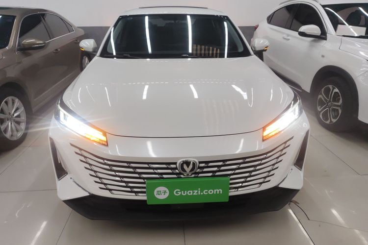 长安 逸动 2024款 1.5T GDI自动 尊贵型车身外观6001