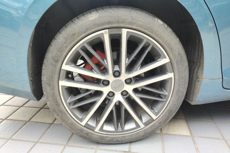 吉利汽车 星瑞 2021款 改款 2.0TD 尊贵型车身外观6008