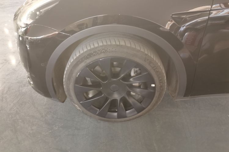 特斯拉 Model Y 2022款 改款 后轮驱动版车身外观6007