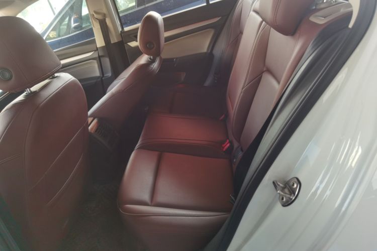 大众 高尔夫 2021款 280TSI DSG Pro中控内饰7004