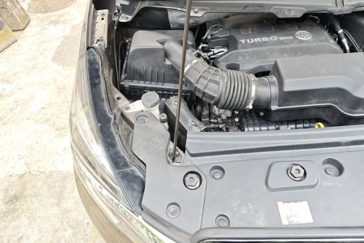 别克GL8 2021款 陆上公务舱 652T 豪华型局部细节9006