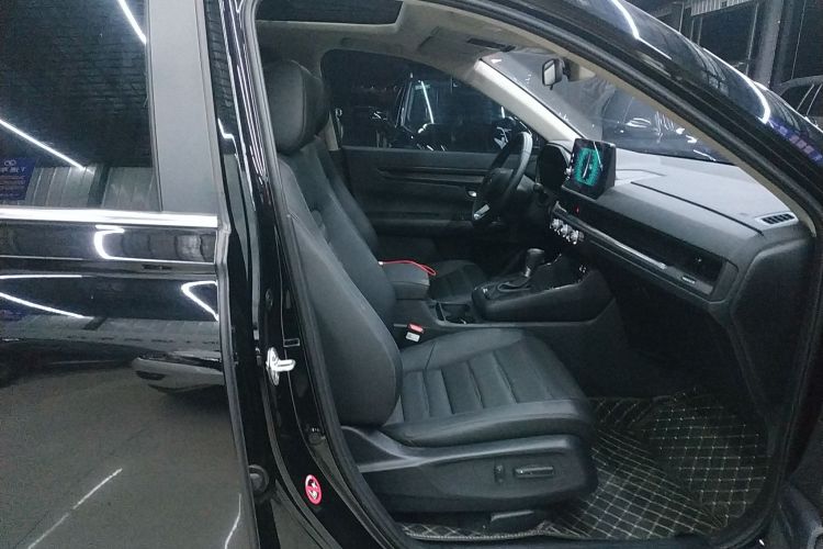 本田CR-V 2024款 240TURBO 两驱锋尚版 5座局部细节41