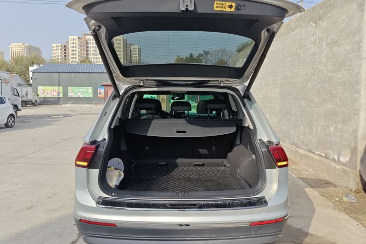 大众 途观L 2020款 330TSI 自动两驱智动豪华版 国VI局部细节23