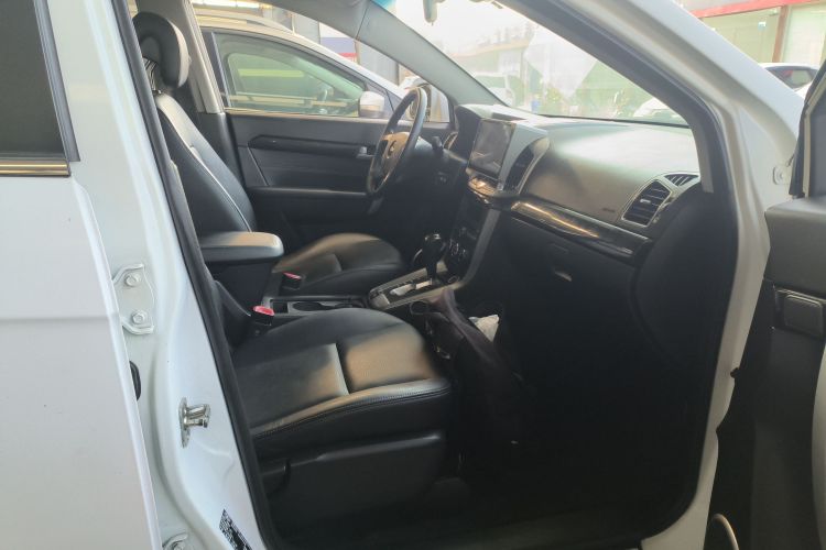 雪佛兰 科帕奇 2014款 2.4L 两驱城市版 7座局部细节41