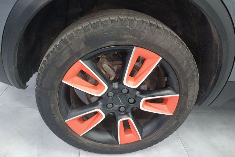 领克01 2019款 2.0T 两驱耀Pro版 国VI车身外观6008