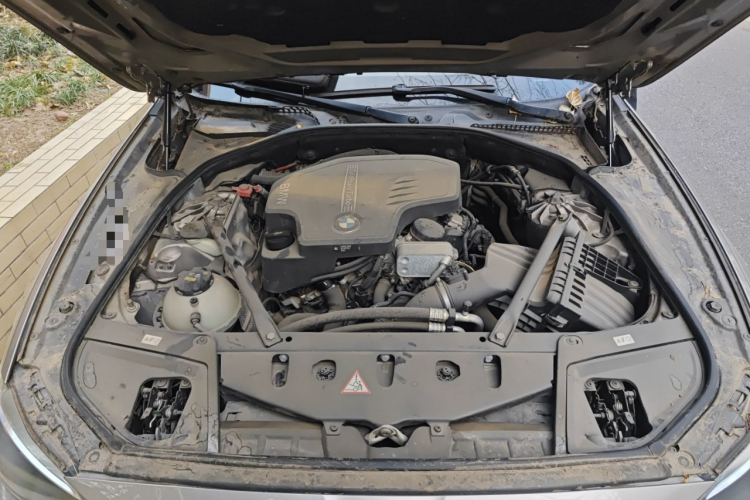 宝马5系 2014款 528Li 领先型局部细节24