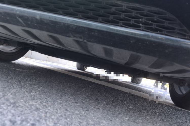 捷豹XFL 2022款 XFL 2.0T P250 两驱尊享豪华版局部细节9008