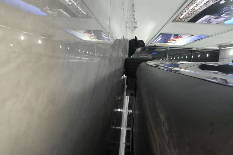 特斯拉 Model Y 2023款 后轮驱动版局部细节9002