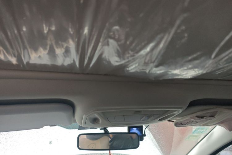 福特 福克斯 2012款 三厢 1.6L 自动风尚型局部细节22