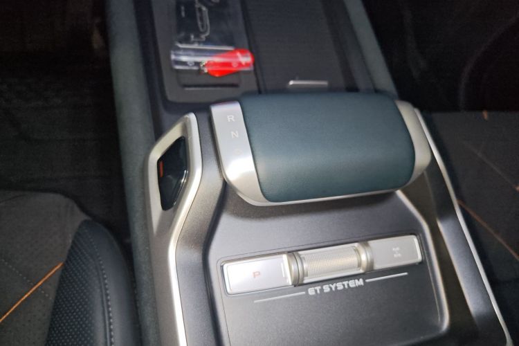 深蓝汽车 深蓝G318 2025款 无忧穿越版 四驱秘境版中控内饰18