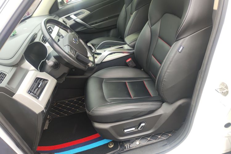 吉利汽车 博越 2020款 1.8TD DCT两驱智联型4G互联版中控内饰19