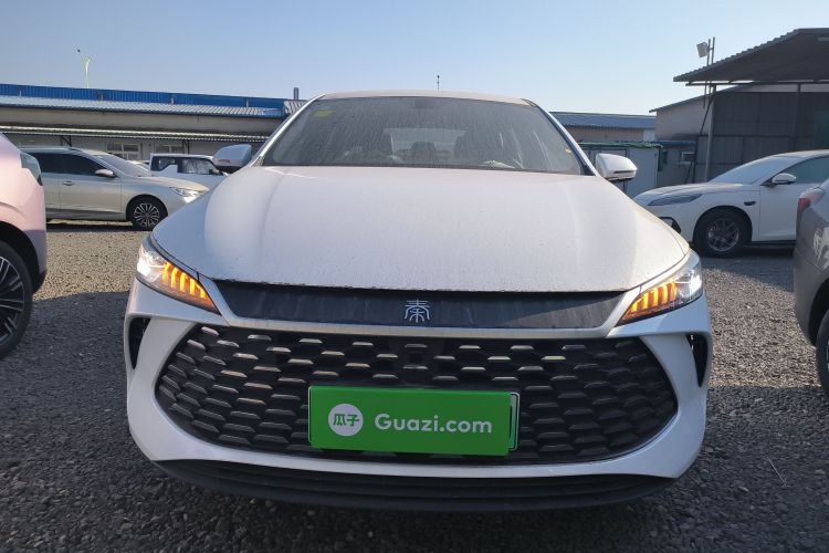 比亚迪 秦PLUS 2025款 DM-i 智驾版 55KM领先型车身外观2