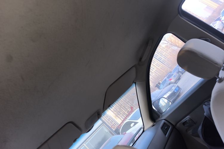 五菱汽车 五菱宏光 2015款 1.2L S 基本型国IV局部细节22