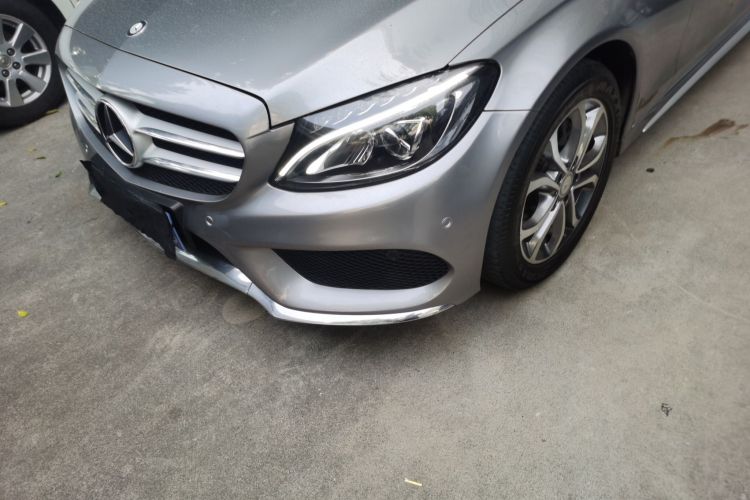 奔驰C级 2016款 C 180 L 运动型局部细节36