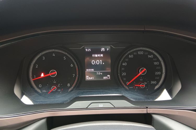 大众 途岳 2019款 280TSI 两驱舒适版 国V中控内饰14