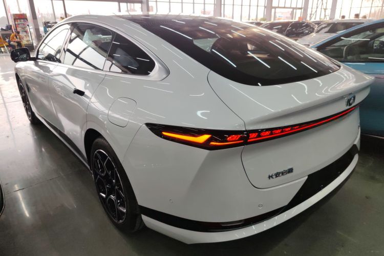 长安启源A07 2025款 蓝鲸增程版 230尊贵型车身外观4