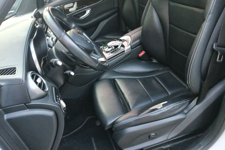 奔驰GLC 2016款 GLC 260 4MATIC 豪华型局部细节19