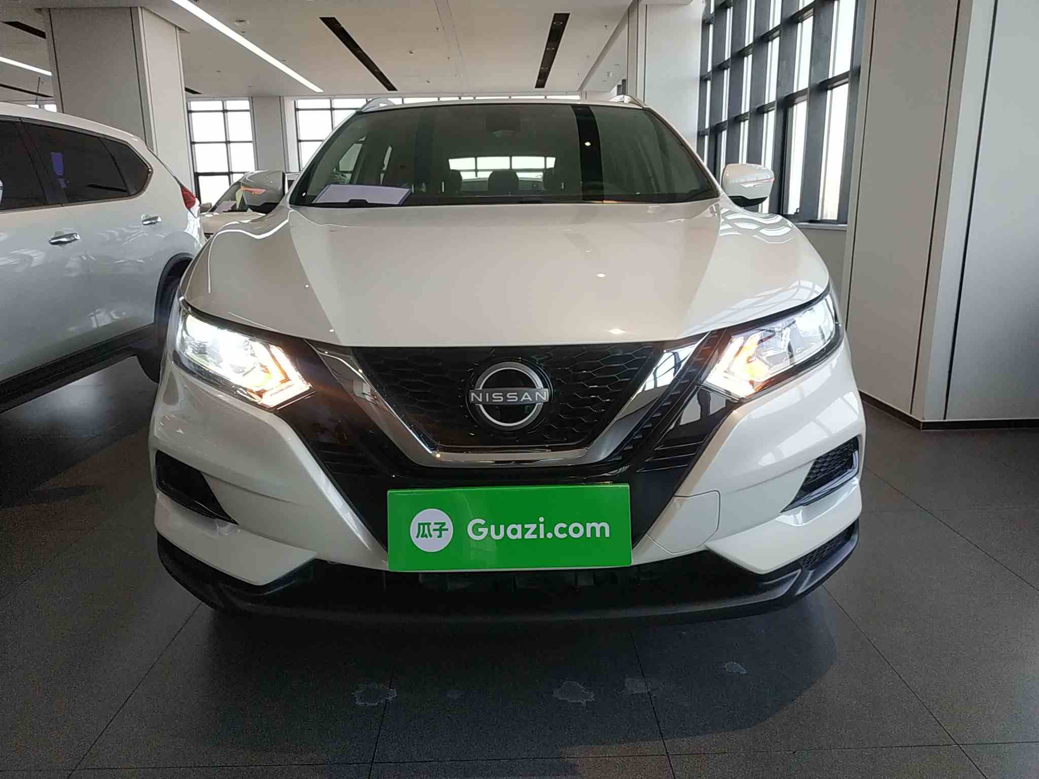 日产 逍客 2023款 经典 2.0L CVT XV舒适版(1)